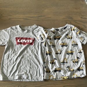 Kids tee shirt set of 2